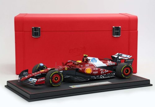 P18267A44ST FERRARI SF-25 L.HAMILTON 1/18