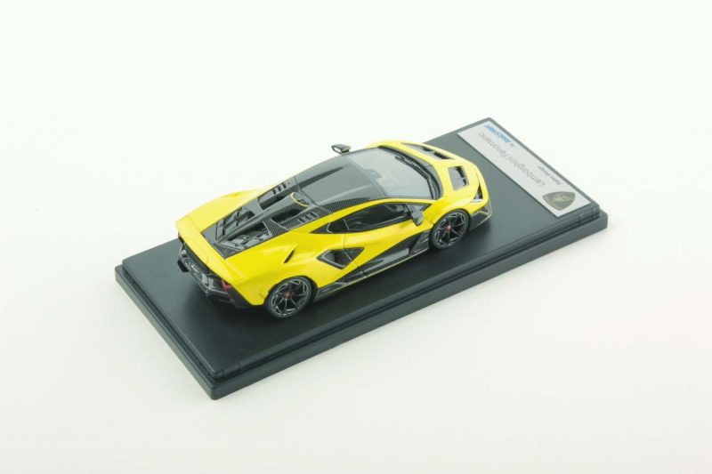 LAMBORGHINI FENOMENO 1/43