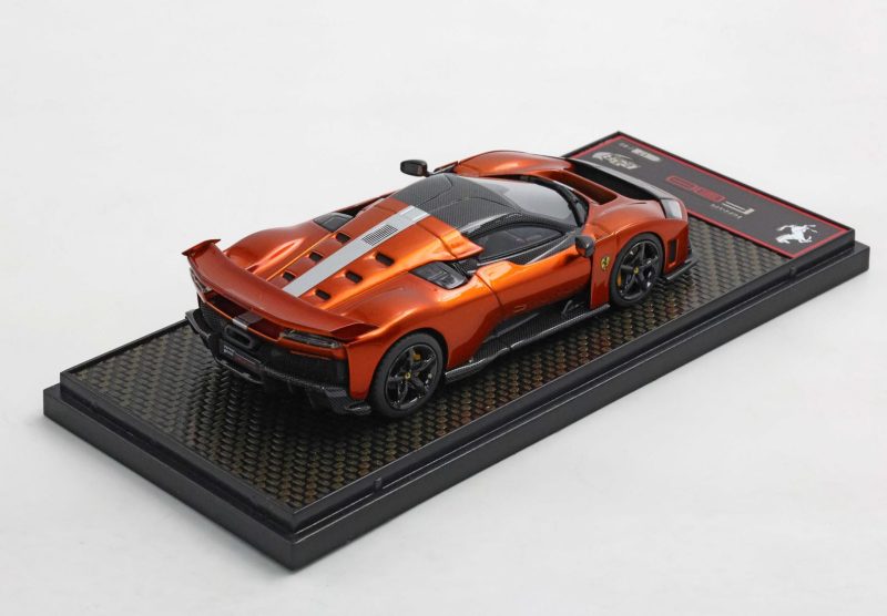 FERRARI F80 1/43