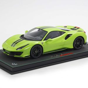 FERRARI 488 PISTA 1/18