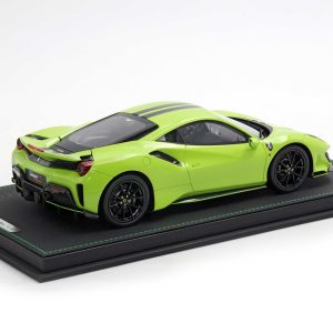FERRARI 488 PISTA 1/18