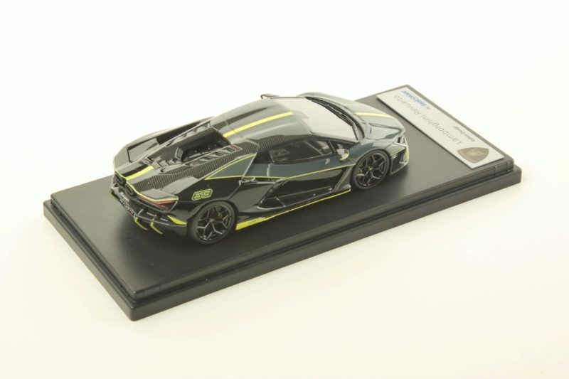 LAMBORGHINI REVUELTO 1/43