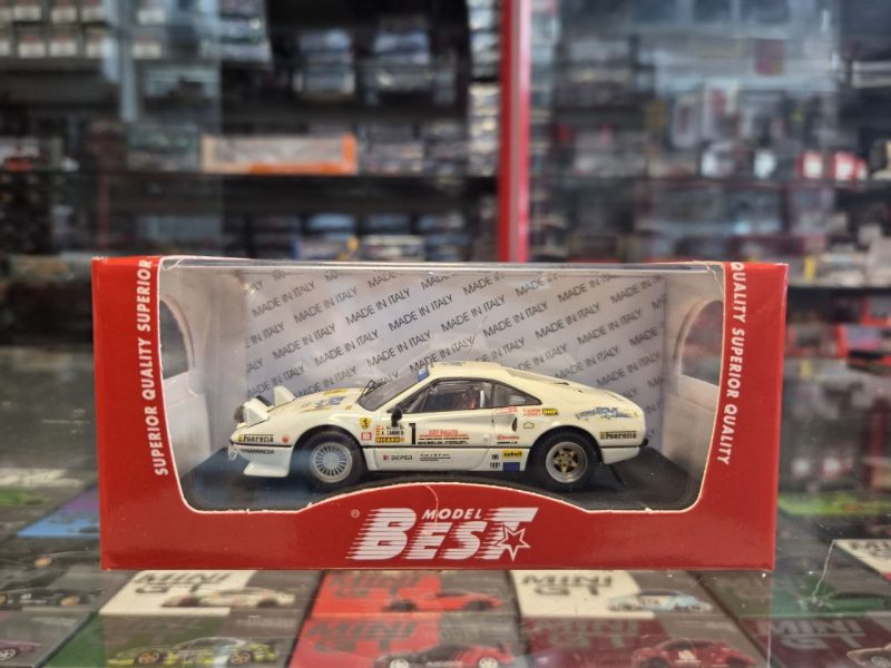 FERRARI 308 GTB ZANIN - AUTET 1/43