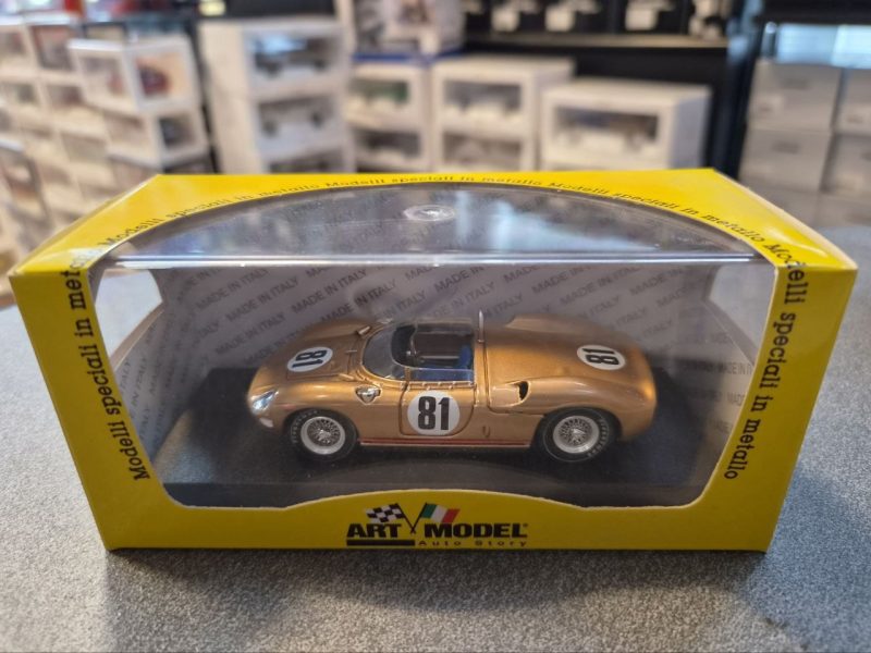 5805437084632813431 FERRARI 275 P MAIRESSE-BIANCHI 1/43 - USATA