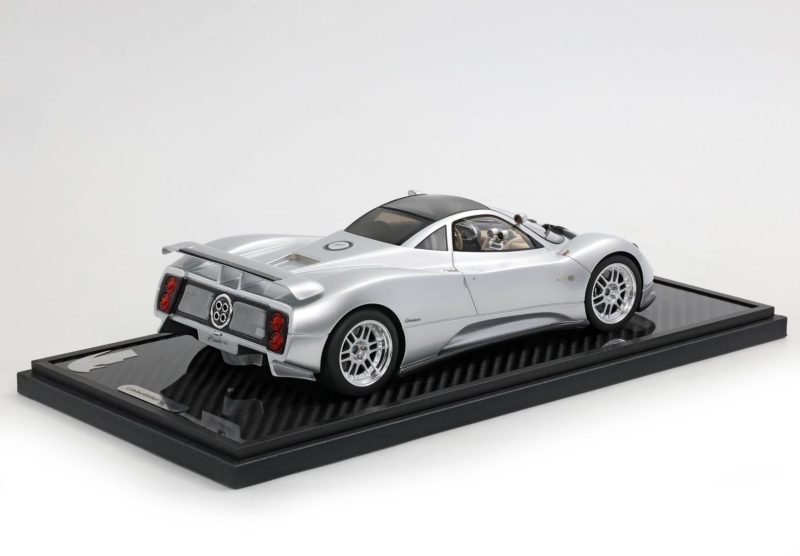 PAGANI ZONDA C12 001 1999 1/18